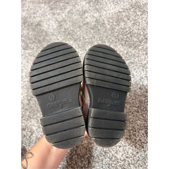 Cat & Jack rainbow boots size 5 toddler - Picture 5 of 5